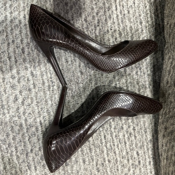 Gianni Bini Brown Athens Heel - Picture 5 of 7